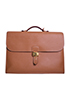 Sac a Depeche Veau Courchevel in Gold, front view